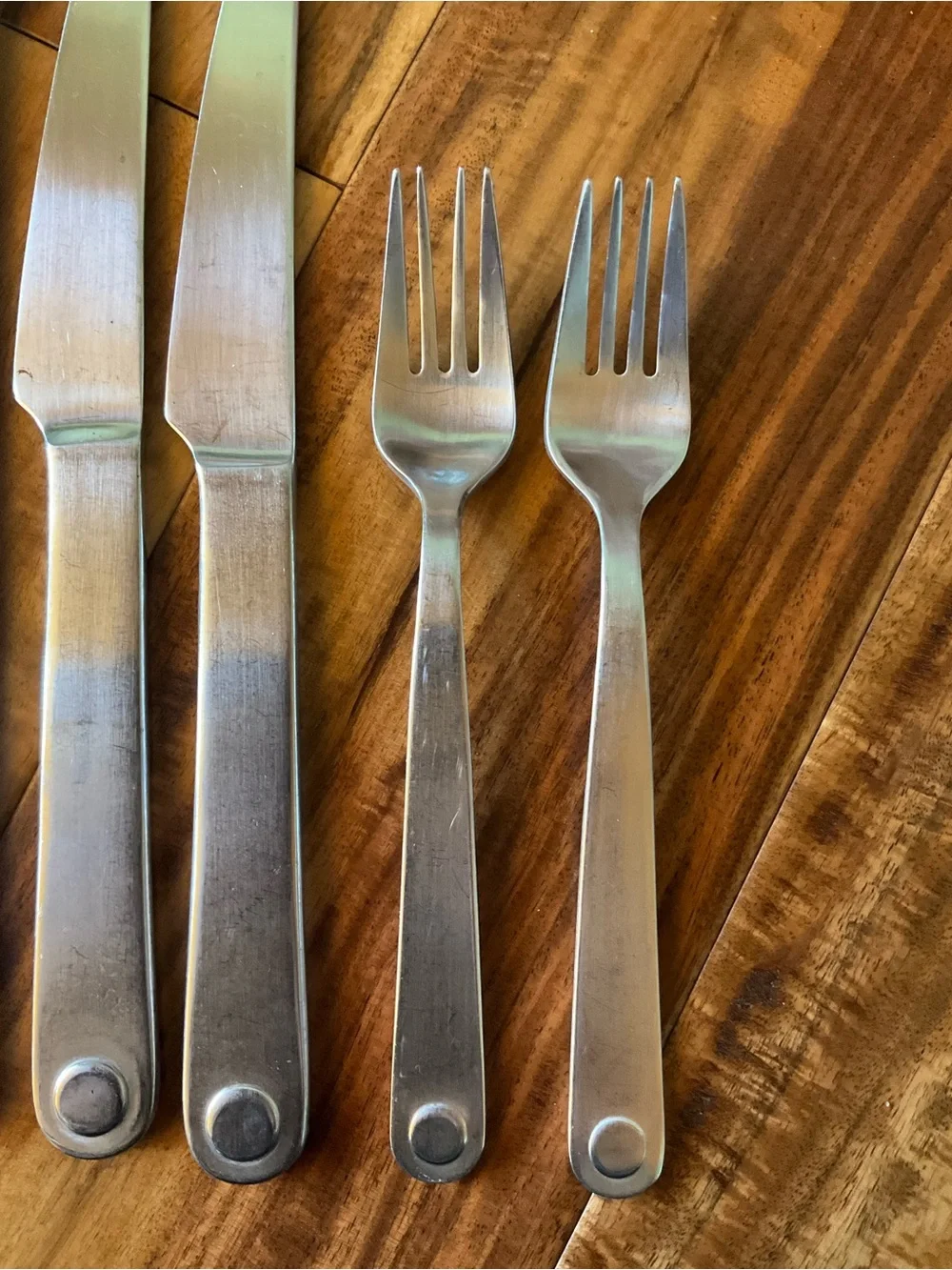 Gourmet Settings Taxi 18/8 Stainless Flatware Set of 18